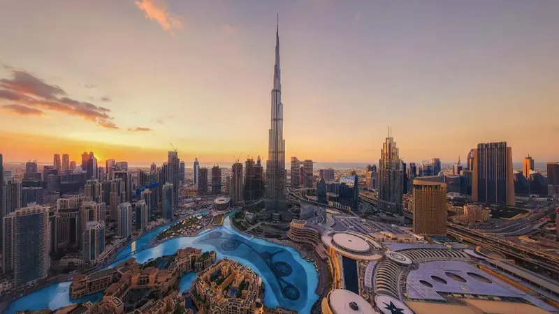 Sunset panorama of Burj Khalifa and the Dubai Fountain from Downtown Dubai