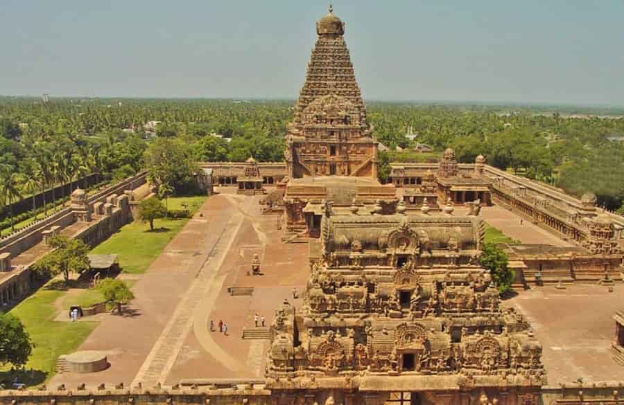 Brihadeeswarar Temple – Thanjavur