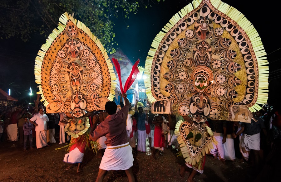 Kadammanitta Padayani Festivals