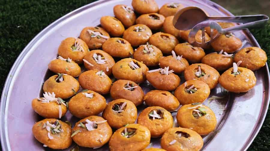 Mawa Kachori