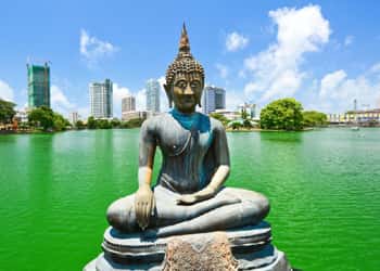 Kandy Bentota Colombo Tour Package